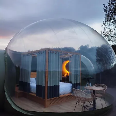 Luxe tent Luzada Glamping Burbujas - Designed For Adults *